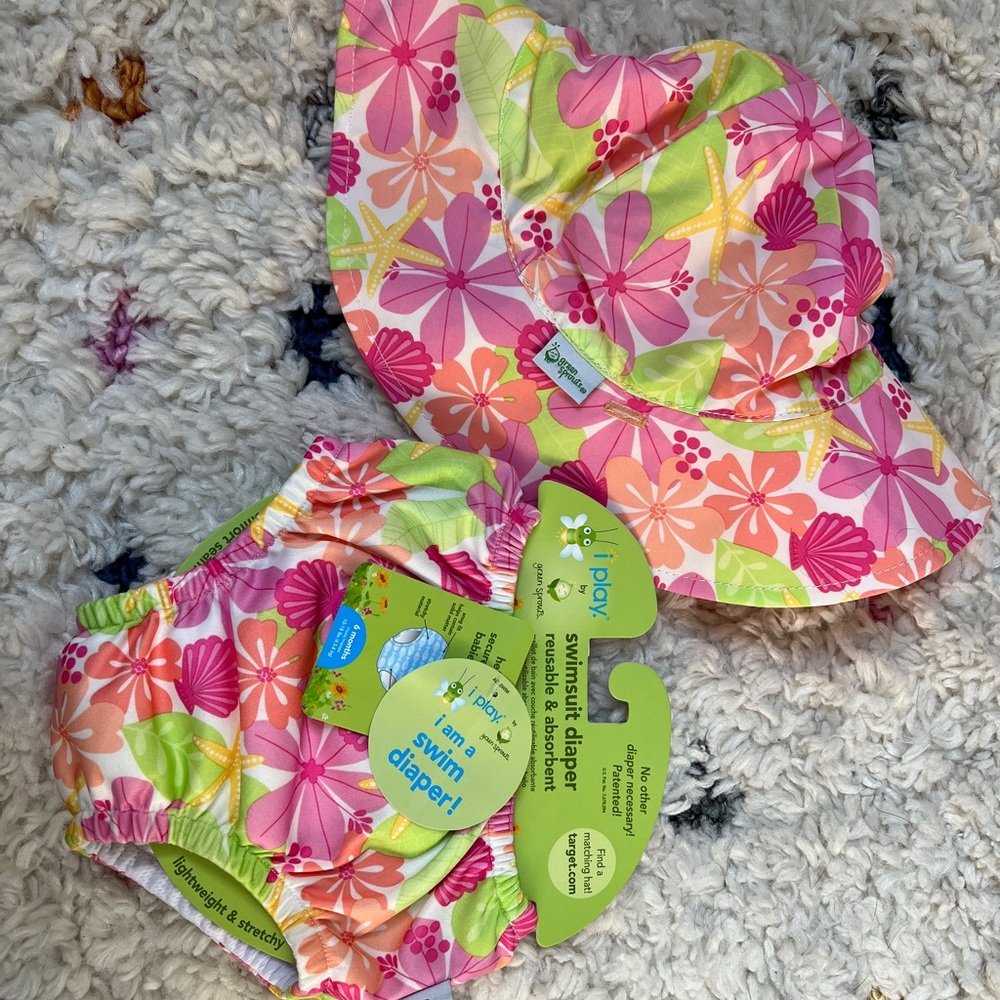 Green Sprout Water Diaper and Hat
